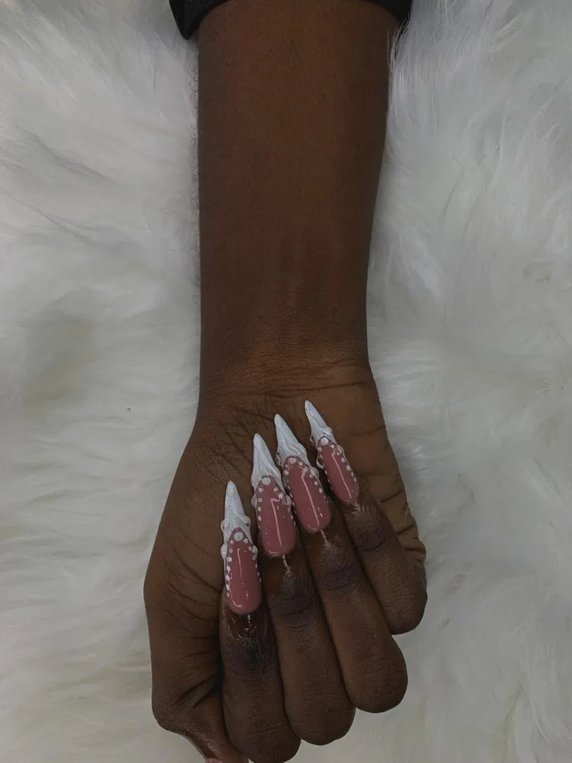 Chrome-finish stiletto nail set